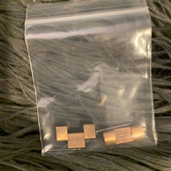 Michael Kors Watch - rose gold - LIKE NEW!! - Picture 5 of 7